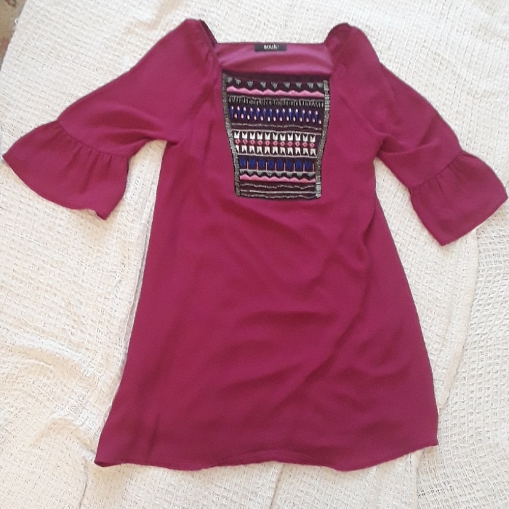 Dress - Picture 1 of 2